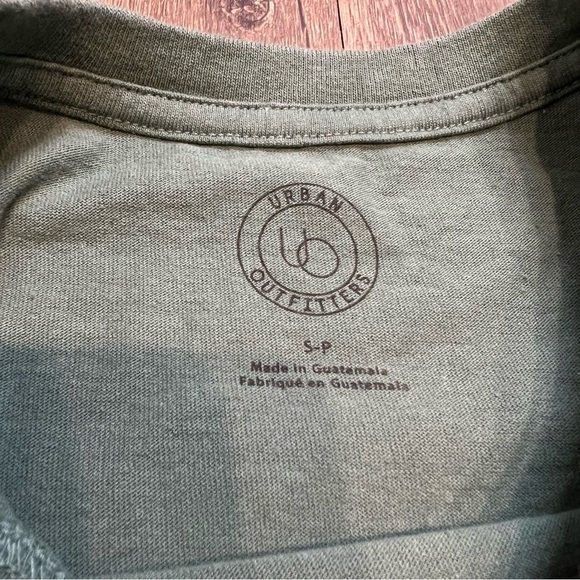 Urban Outfitters Army Green Round Neckline Crop Short Sleeves Casual Top Y2K S - Picture 6 of 11